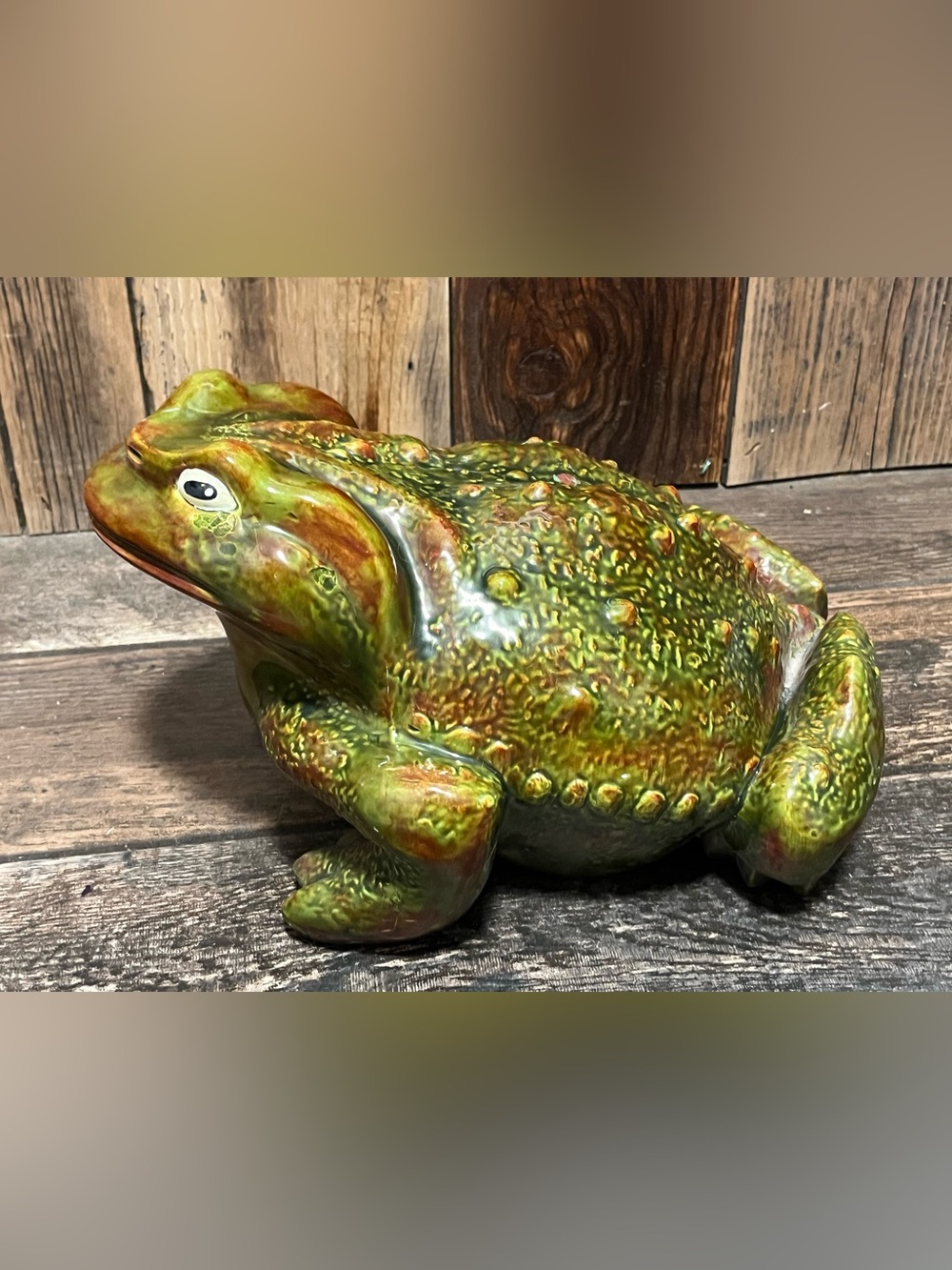 Glossy Green Ceramic Toad Accent Figurine, Vintage Arnel’s dated 1973